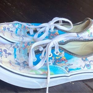 Aloha Disney Vans!